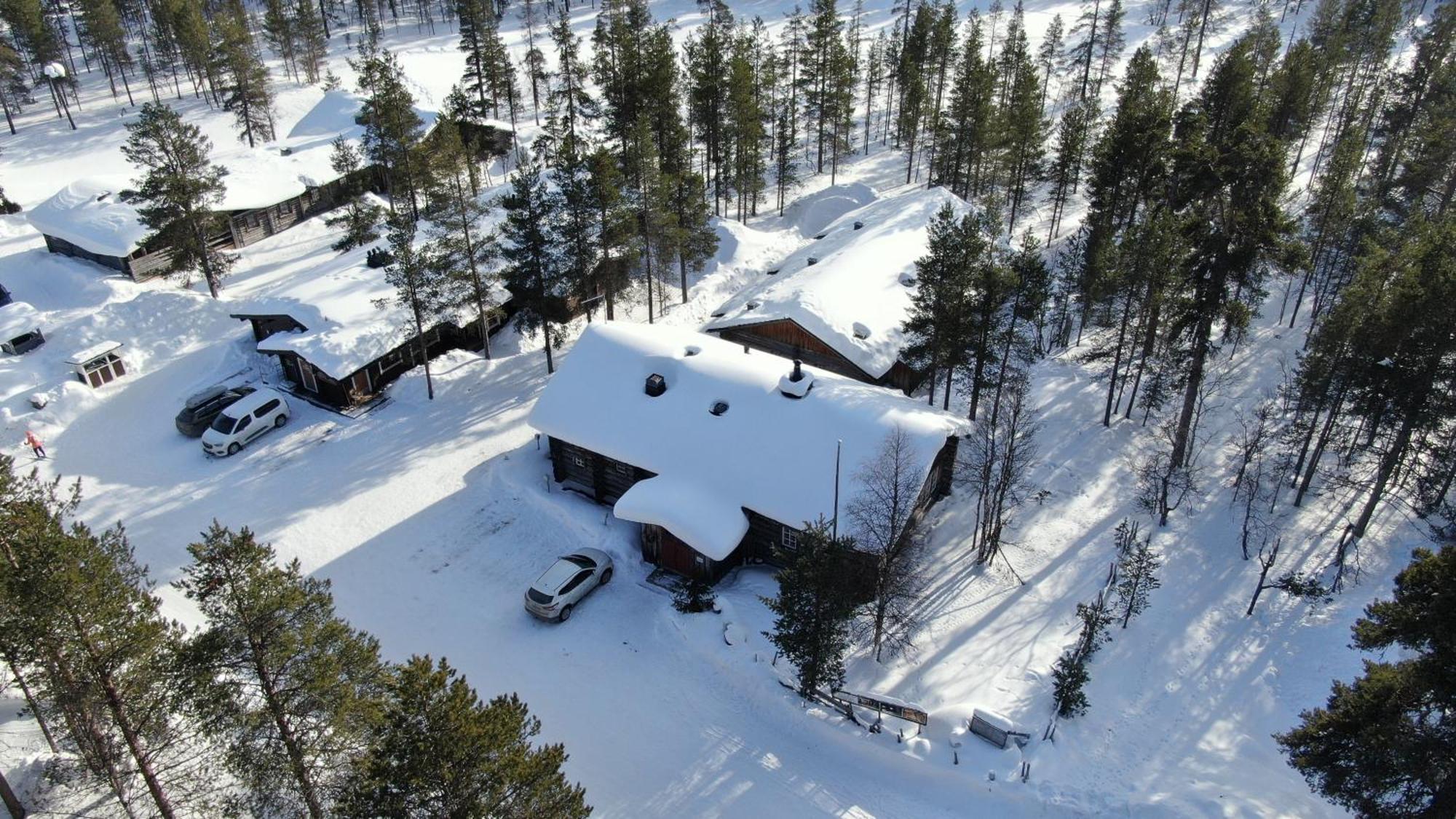 Kuukkeli Apartments Pikku-Hirvas Ja Porotokka Saariselka Exterior photo